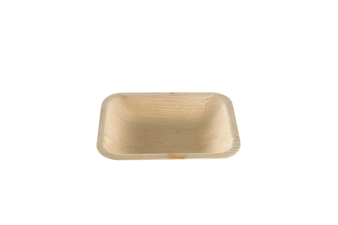 Assiette rectangulaire en feuille de palmier 15 x 13 cm - 100 unités