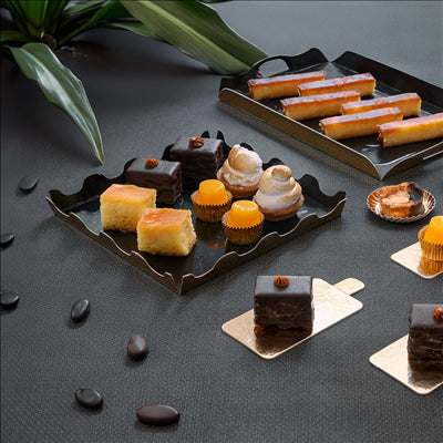 CARTONS PÂTISSERIE DEUX FACES  750 G/M2 19x19+1/2 CM OR/NOIR CARTON (50 UNITÉS)